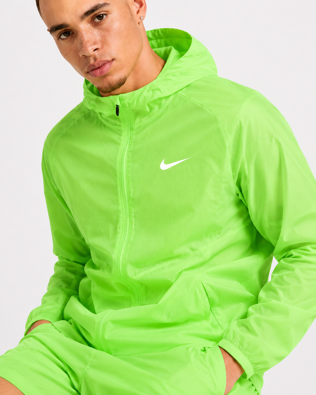 Nike Repel Miler Windrunner Jacket Ghost Green & Green Challenger Shorts Set